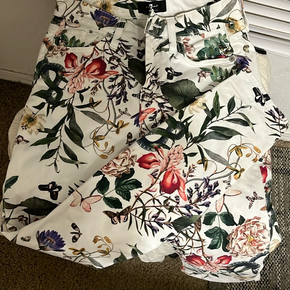 7 for all mankind size 24 beautiful floral and vines print